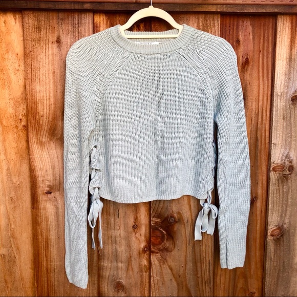 Forever21 sage green cropped sweater lace up crop - Picture 2 of 12